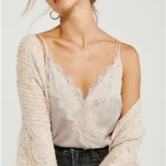 Abercrombie & Fitch Wrap Lace Cami Bodysuit M - Picture 3 of 3